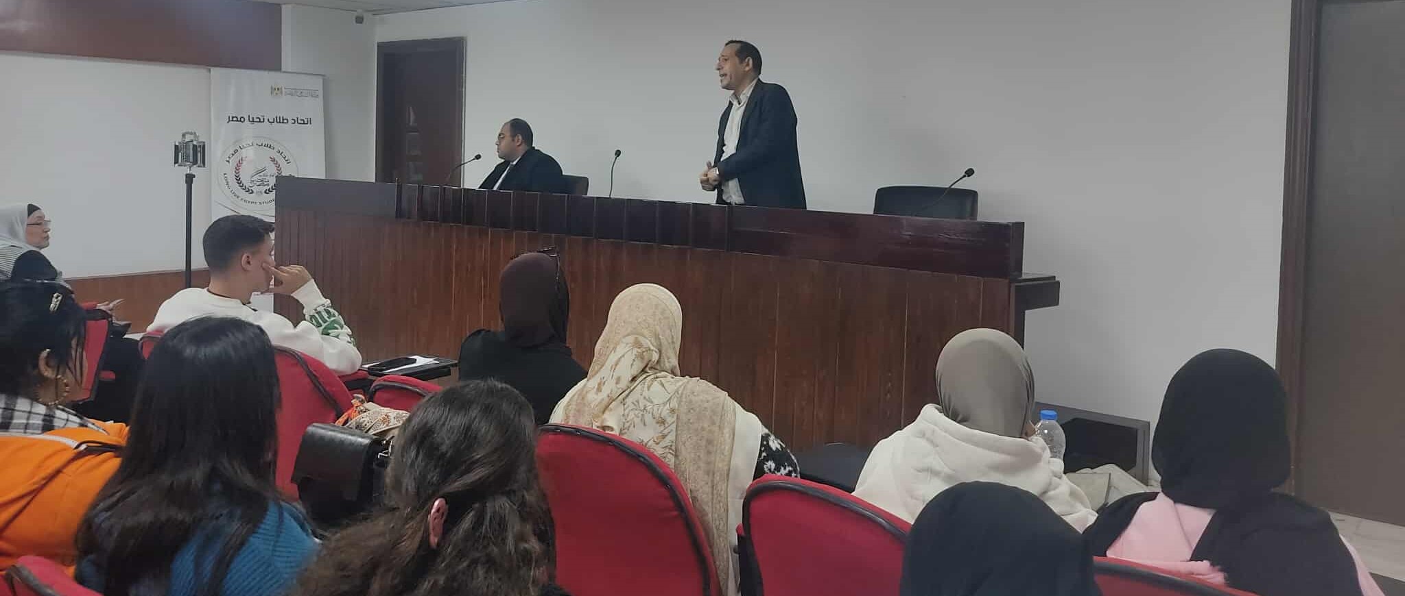 الدكتور محمد ثروت  (3)