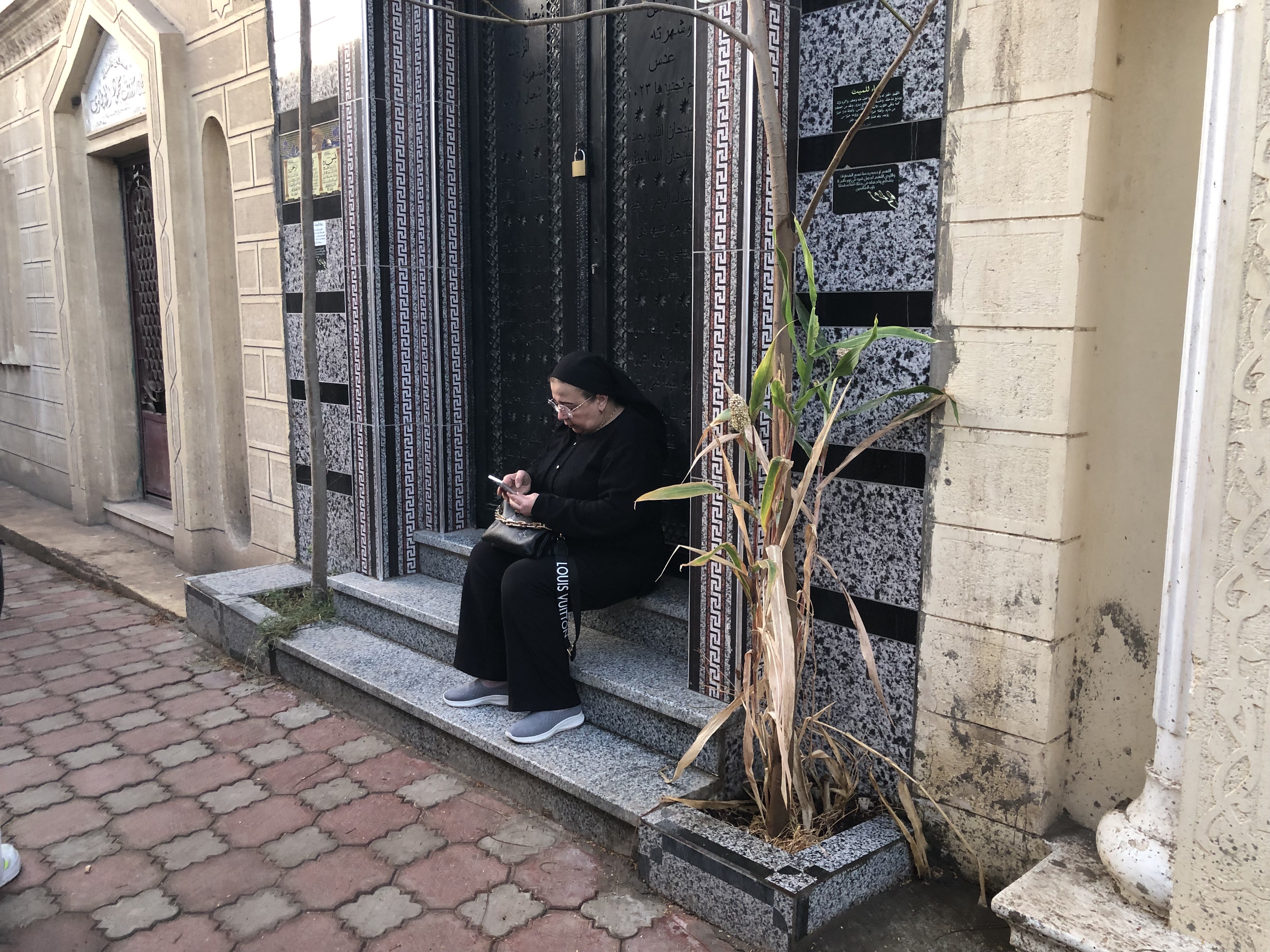 شقيقة الفنان سعيد المختار الكبرى