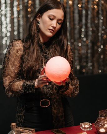 توقعات الفلك للعام الجديد