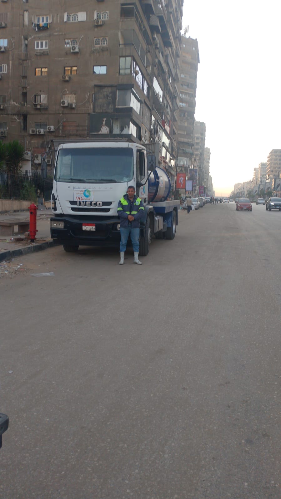 انتشار معدات شفط مياه الأمطار بشوارع القاهرة (1)