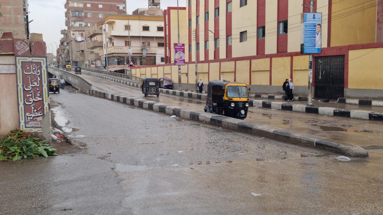 أثار الأمطار على الأرض 