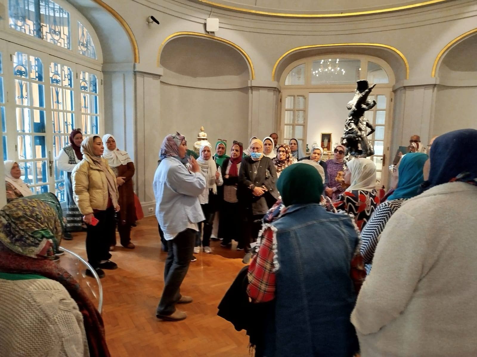 جولة كبار السن فى متحف محمود مختار جولة كبار السن فى متحف محمود مختار