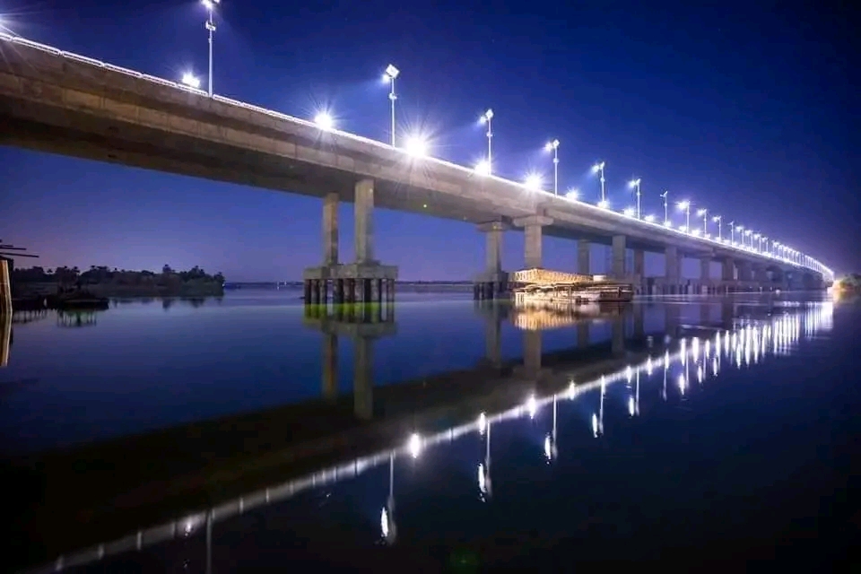 كوبري محور الشهيد باسم فكري بقنا كوبري محور الشهيد باسم فكري بقنا
