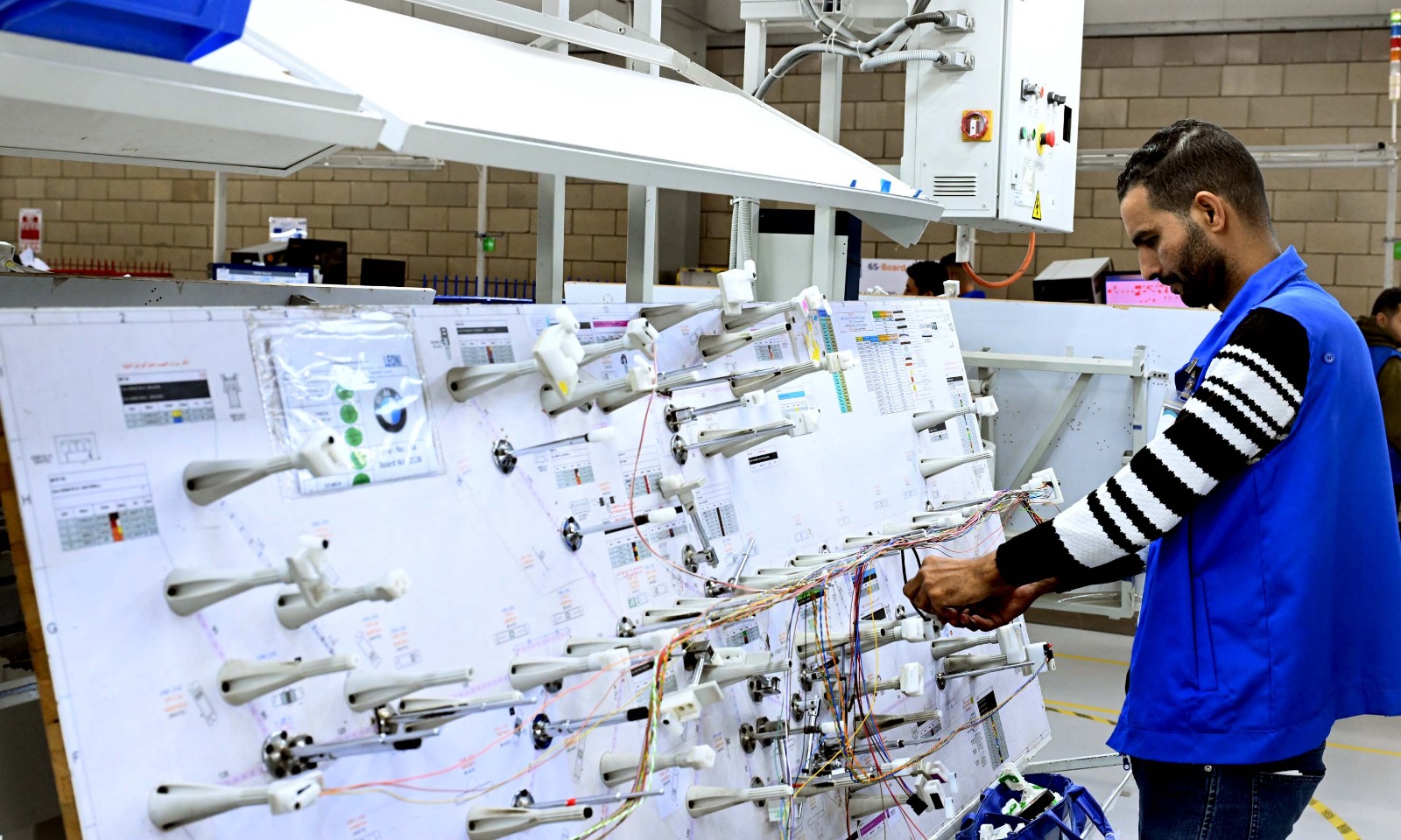 5c2e8e0b-10e0-4df7-ada2-20eedd94f241 5c2e8e0b-10e0-4df7-ada2-20eedd94f241