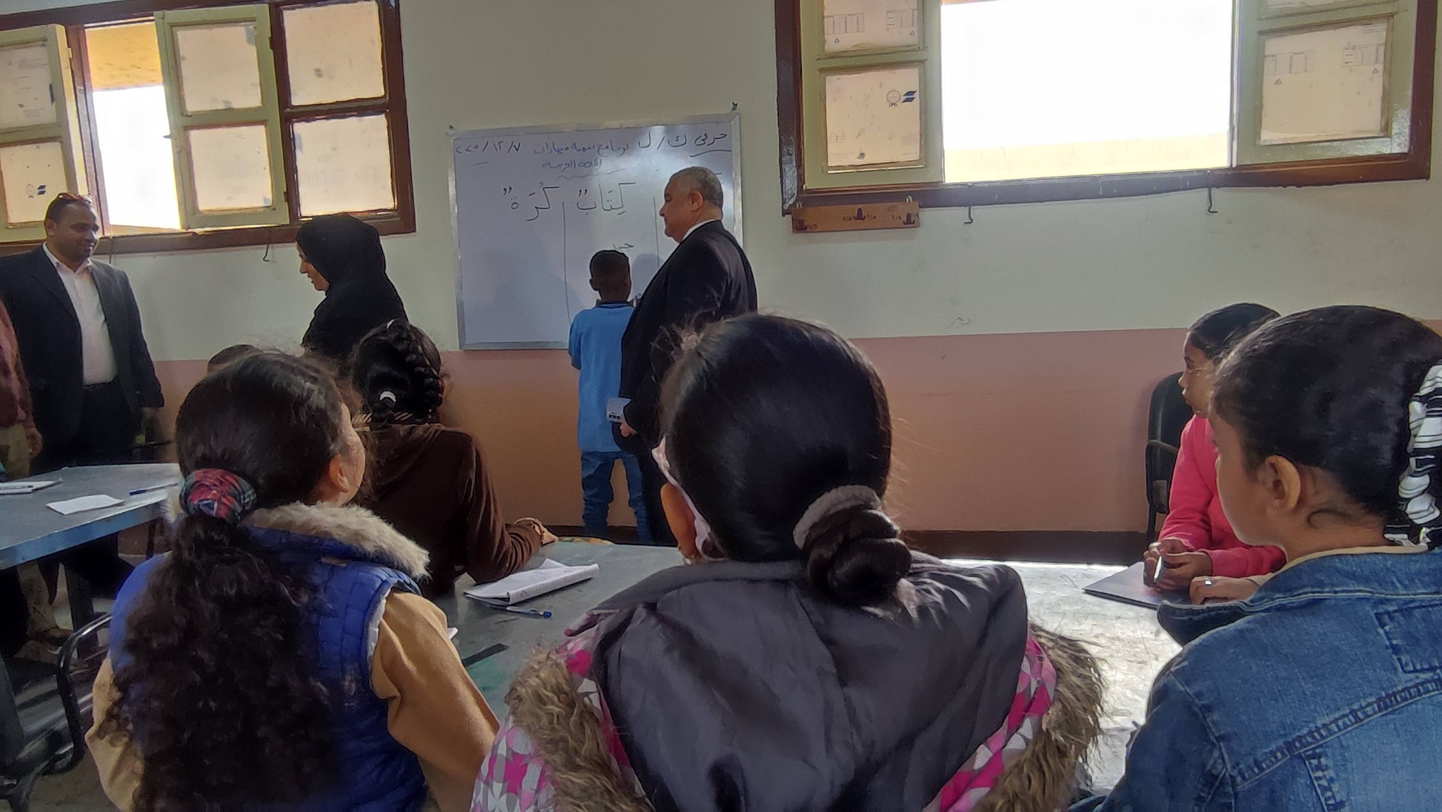 صفوت جارح يتابع البرنامج القومي لتنمية مهارات اللغة العربية للإبتدائية