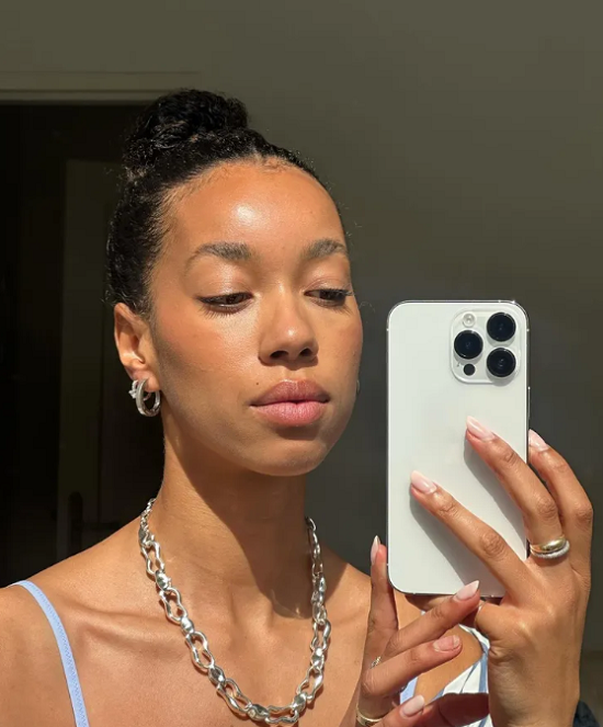 العناية بترطيب البشرة