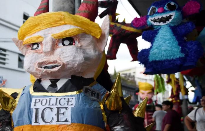 تقليد حرق الشياطين