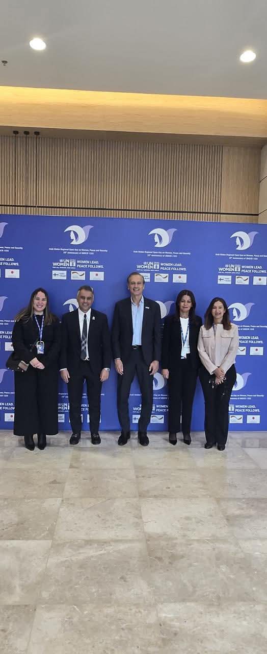 fdeca850-298f-42d6-84c4-92032cf253b4 fdeca850-298f-42d6-84c4-92032cf253b4