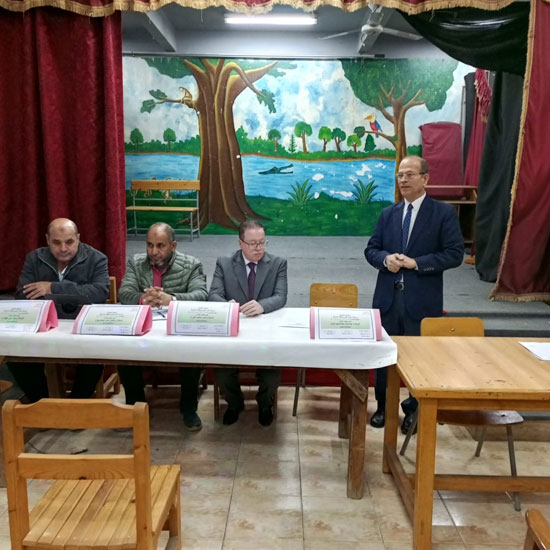 عبدالناصرعبد المنعم موجه أول الإدارة