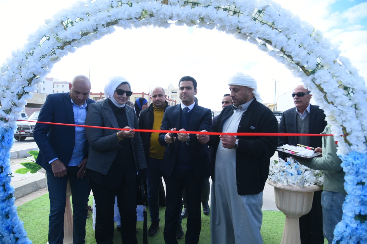 نائب محافظ مطروح يفتتح سوق اليوم الواحد نائب محافظ مطروح يفتتح سوق اليوم الواحد