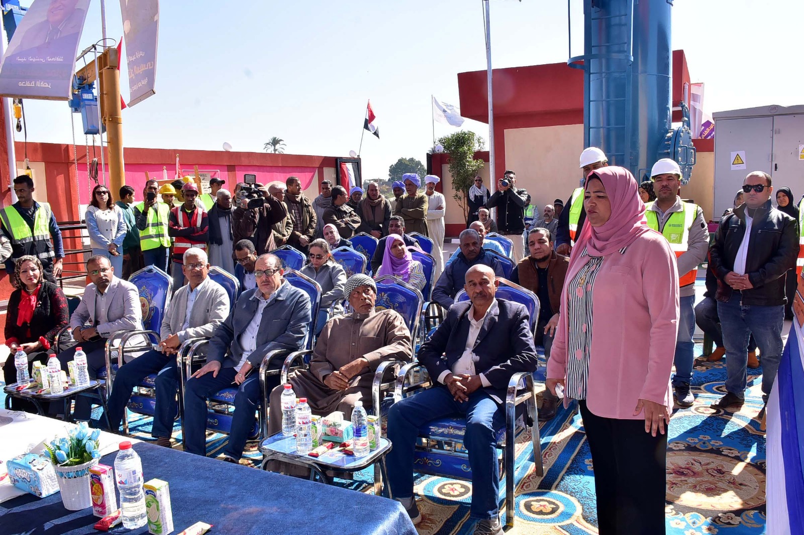 الاستماع لتفاصيل محطة صرف صحي نجع البنى لخدمة 5 آلاف مواطن الاستماع لتفاصيل محطة صرف صحي نجع البنى لخدمة 5 آلاف مواطن