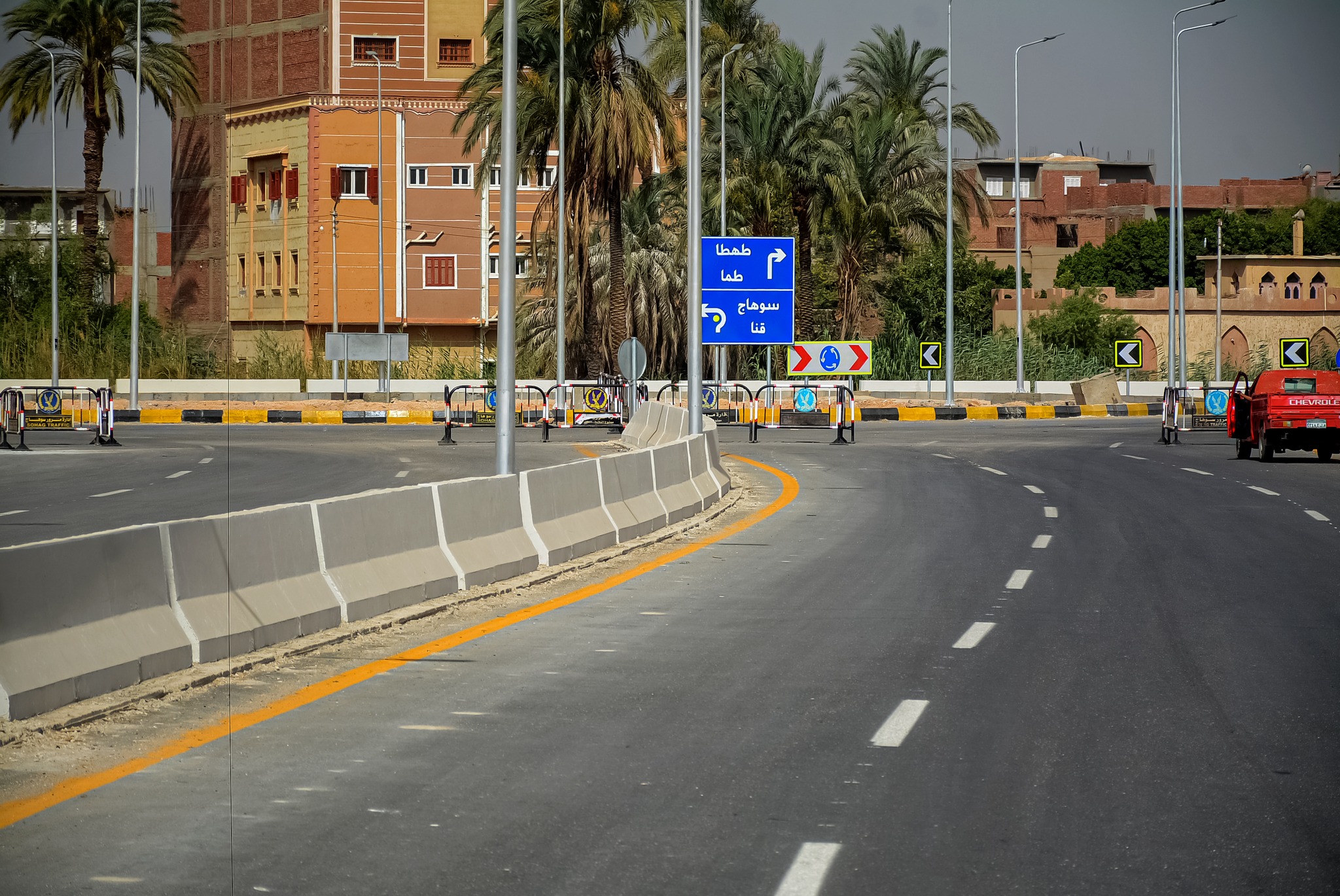 جانب من المحور جانب من المحور