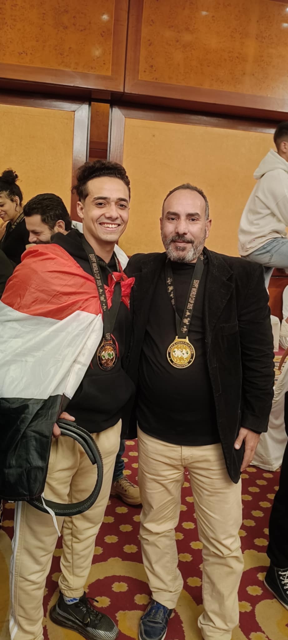 يوسف مع مدير نادى الفشن