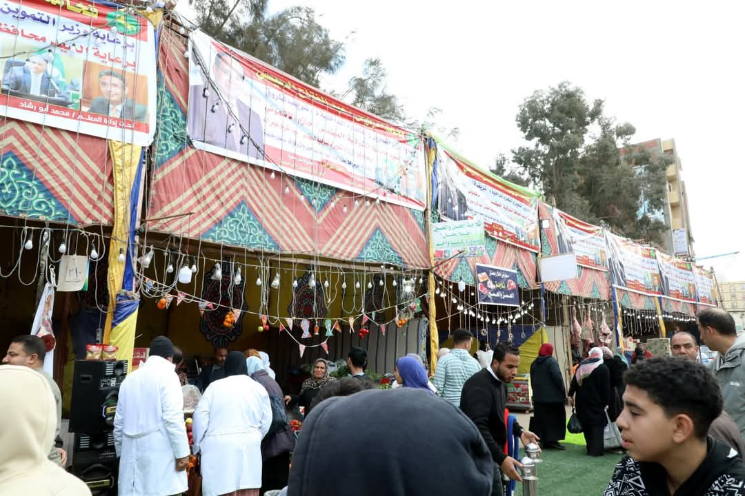 جانب من المعرض