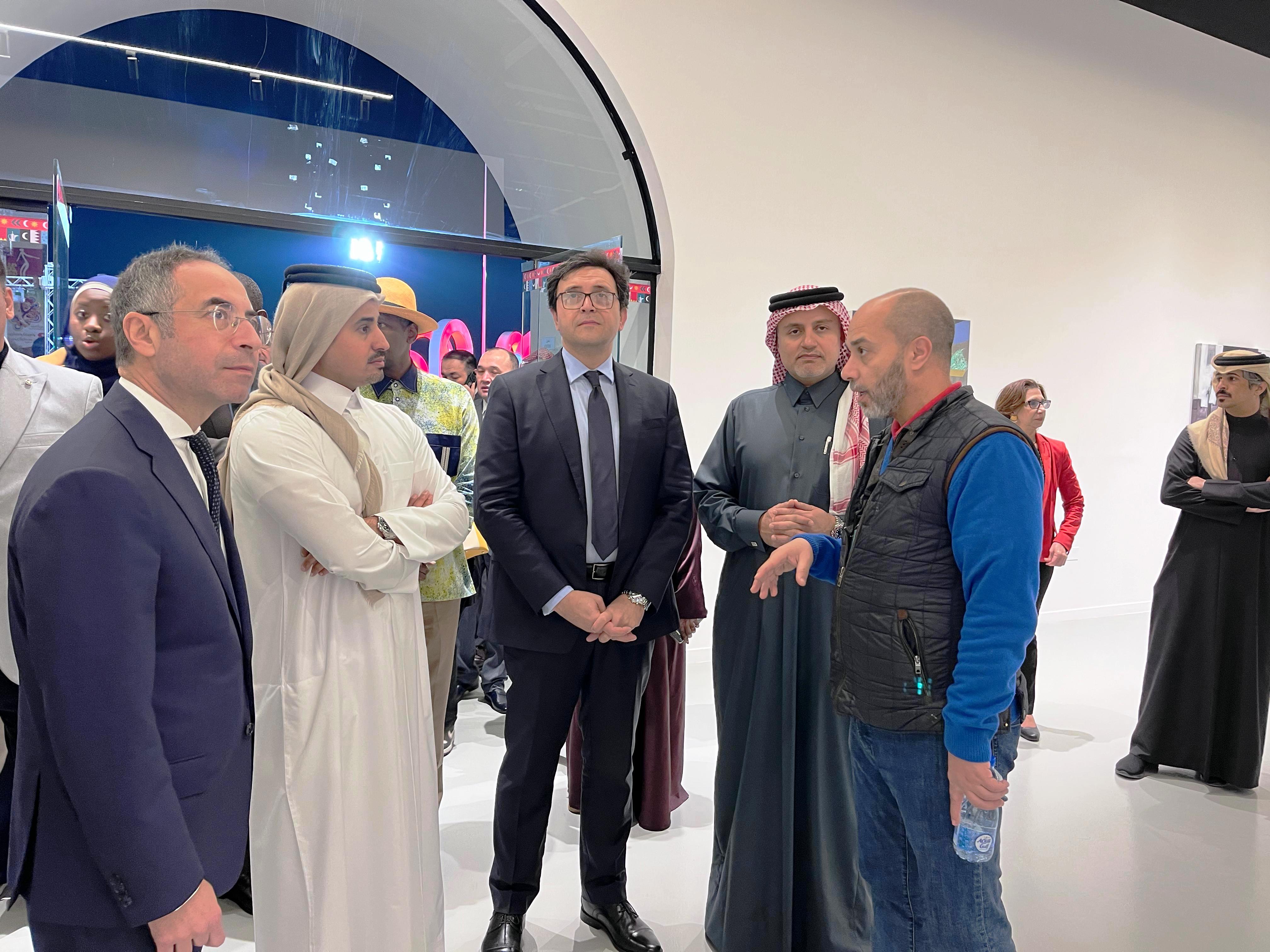 الدكتور أحمد هنو وزير الثقافة الدكتور أحمد هنو وزير الثقافة
