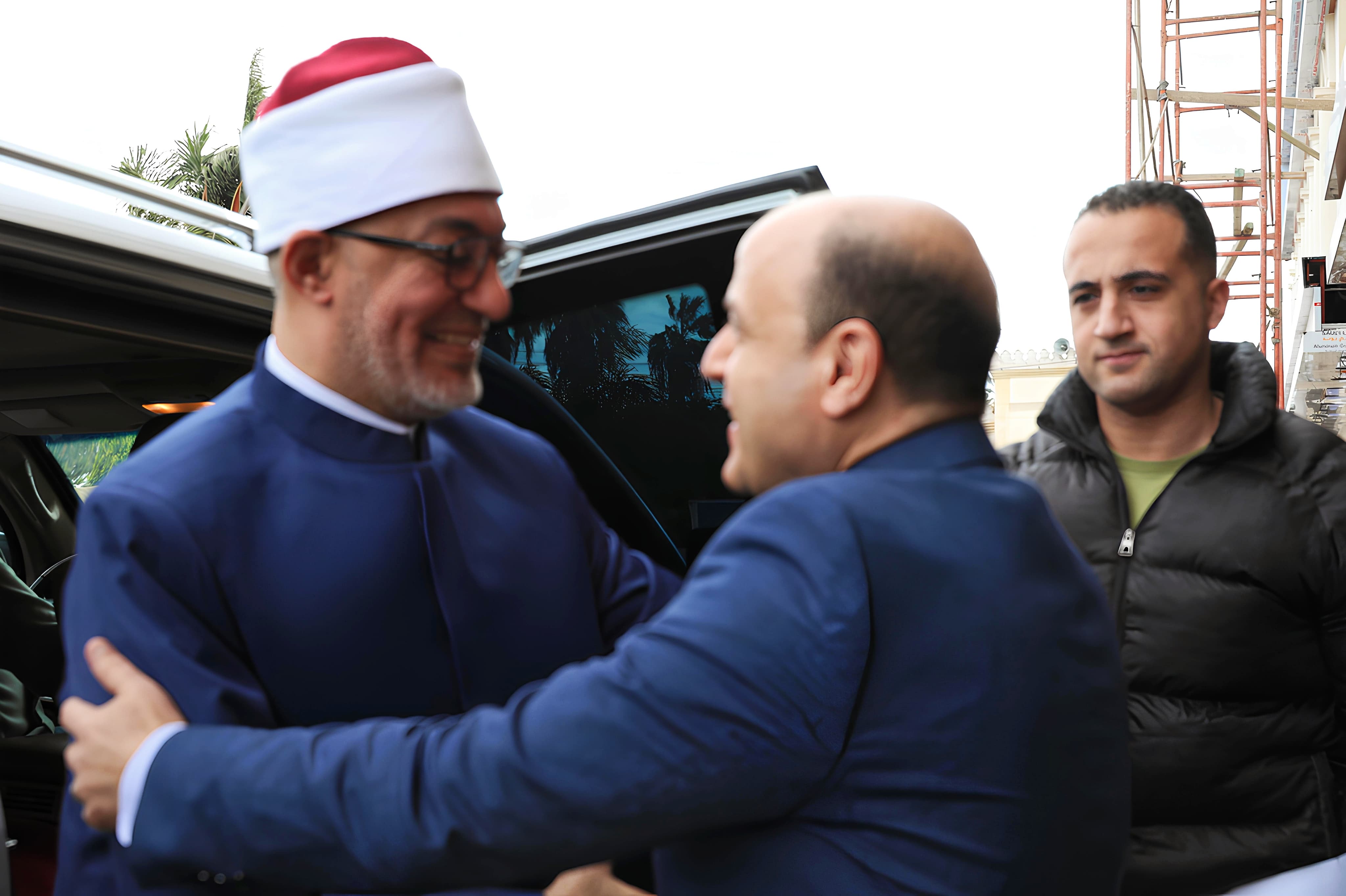 استقبال المحافظ لمفتي الجمهورية استقبال المحافظ لمفتي الجمهورية