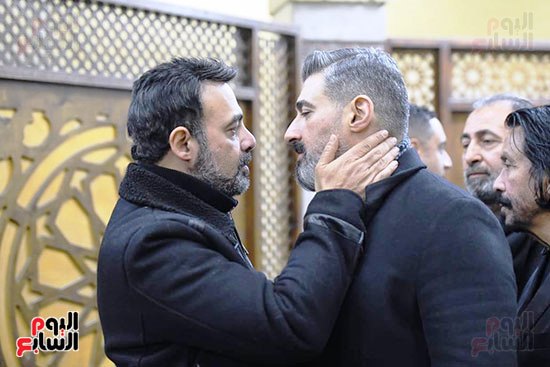 ياسر جلال يقدم واجب العزاء ياسر جلال يقدم واجب العزاء