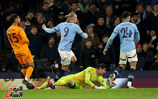 هالاند يسجل الهدف الأول فى شباك الريال هالاند يسجل الهدف الأول فى شباك الريال