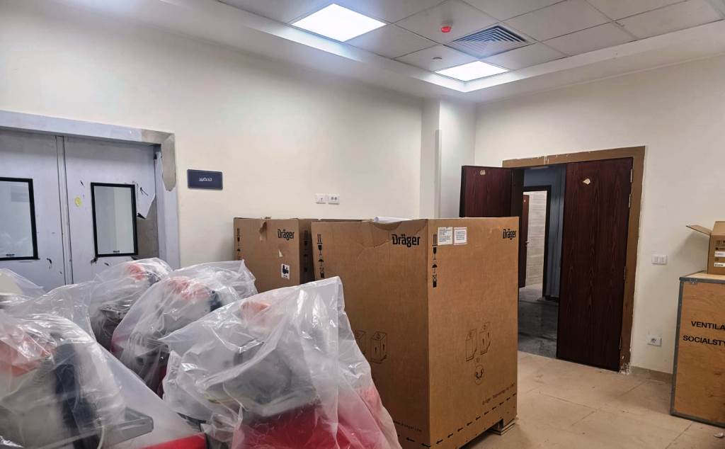 الأجهزة والمعدات الطبية الأجهزة والمعدات الطبية