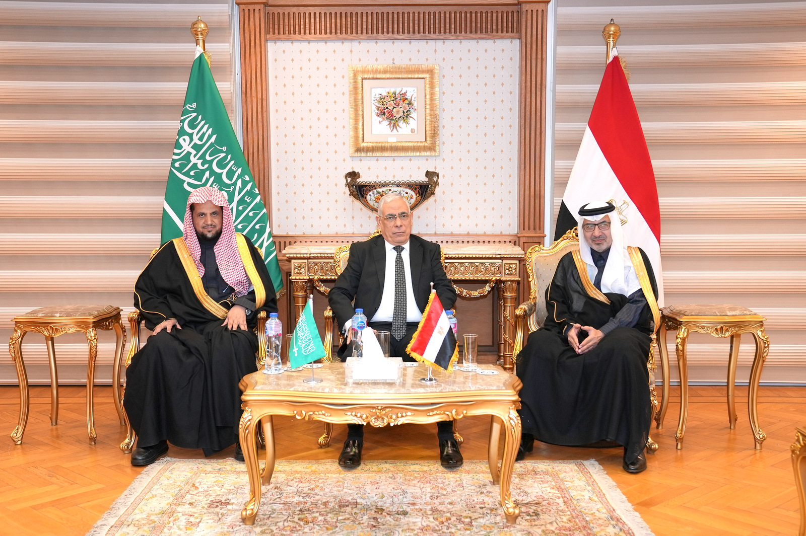 النائب العام يستقبل نظيره السعودي (2)