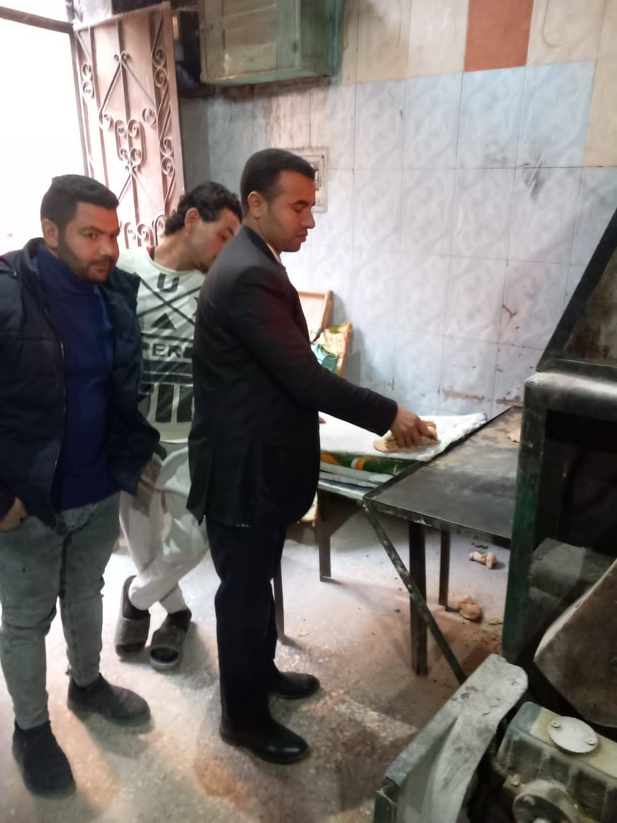 جانب من الحملات التموينية (5)