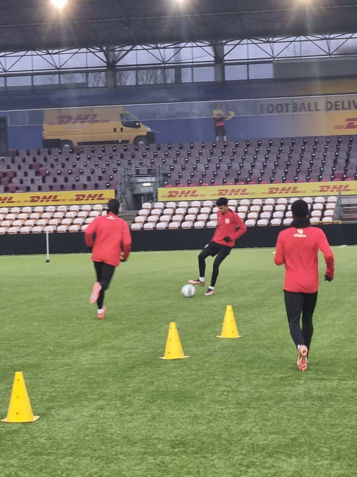 عمر عبد الرحمن ناشئ   الأهلي