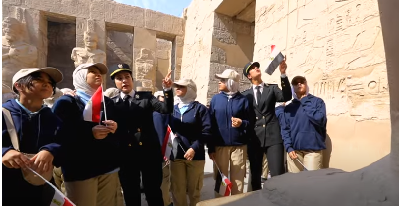 زيارة المتاحف