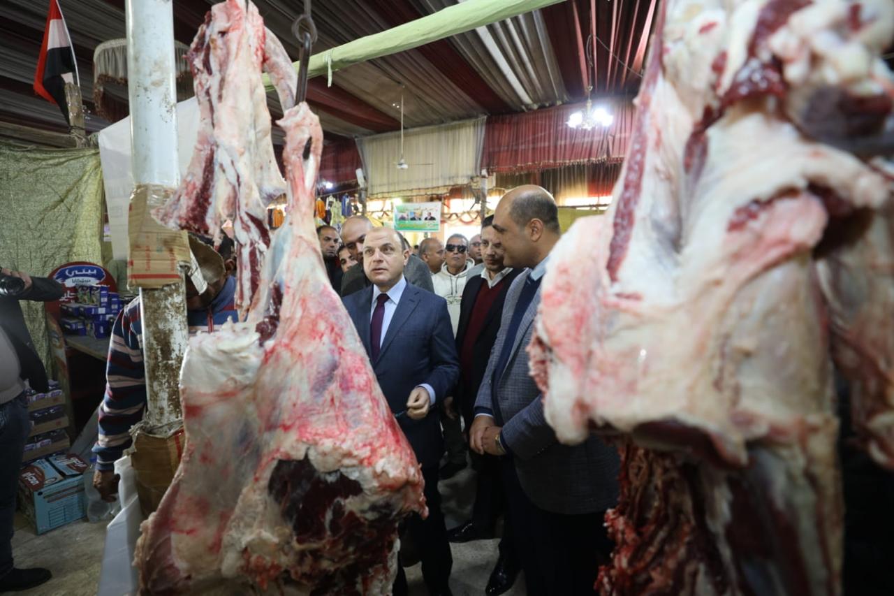 محافظ كفر الشيخ يتفقد معرض أهلا رمضان بدسوق