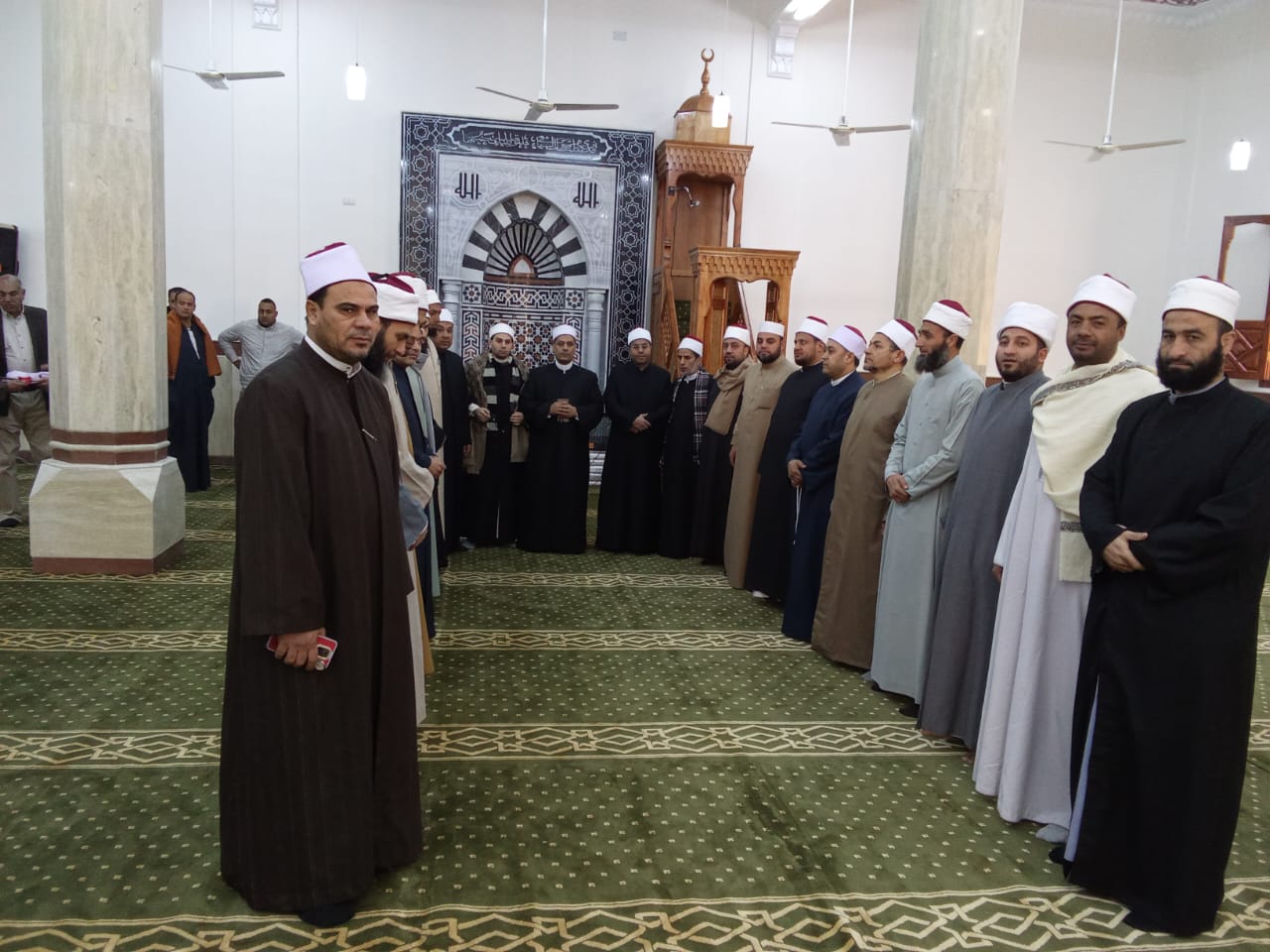 جانب من تواجد الأئمة