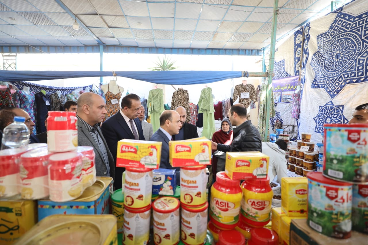 توفير كافة السلع الغذائية