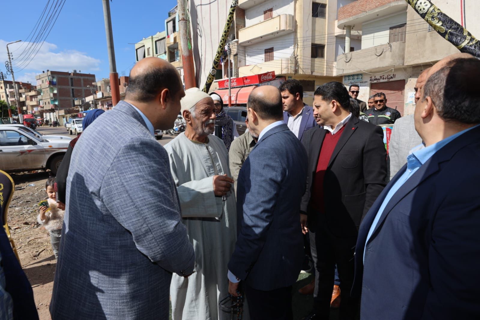 جانب من جولة محافظ كفر الشيخ جانب من جولة محافظ كفر الشيخ