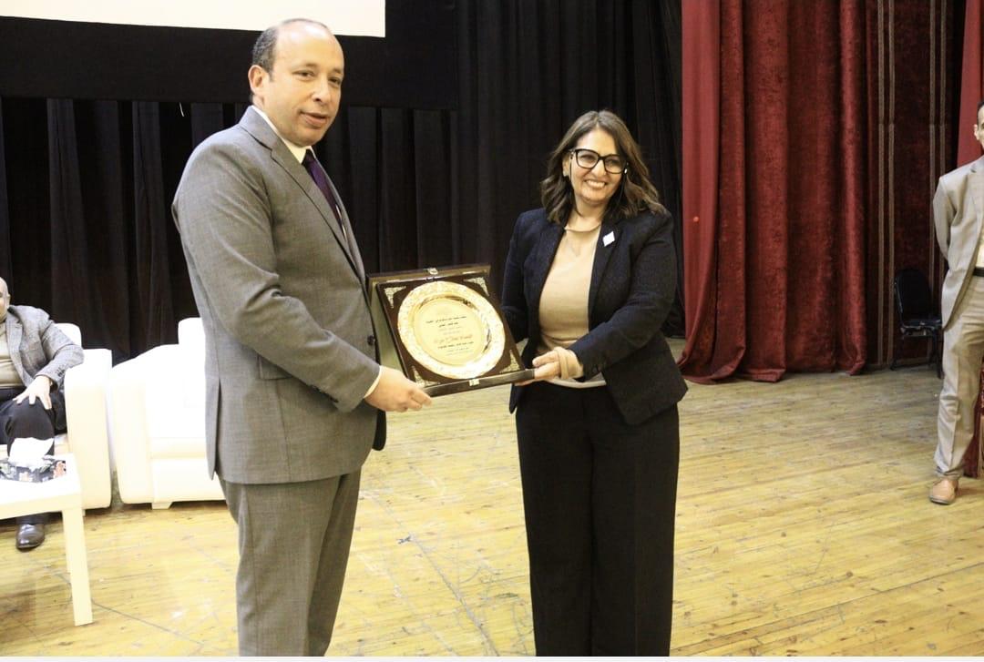 7aca6528-cb86-4bc0-bbdf-e50d7d6322df