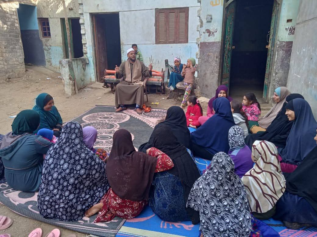 الأسابيع الثقافية تحول مساجد الفيوم لمصابيح نور (2)