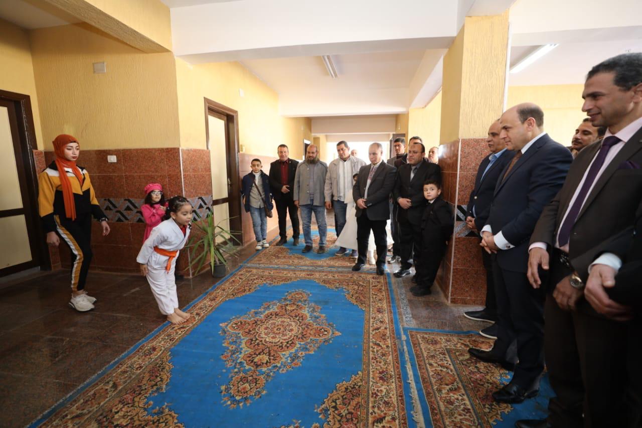يمتد حاكم Kafr El -Sheikh إلى نكهة يمتد حاكم Kafr El -Sheikh إلى نكهة