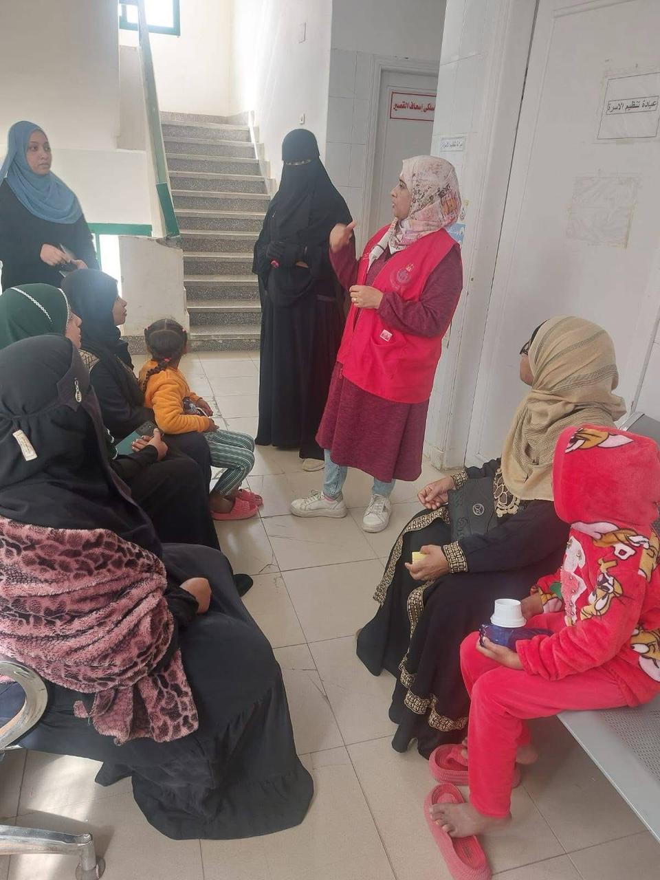 الفرق التوغية تقوم بخدمات توعية الفرق التوغية تقوم بخدمات توعية