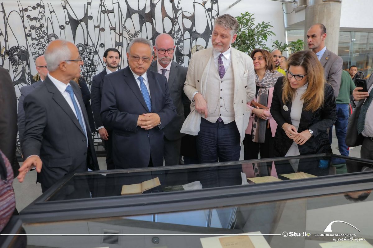 جانب من الافتتاح (8)