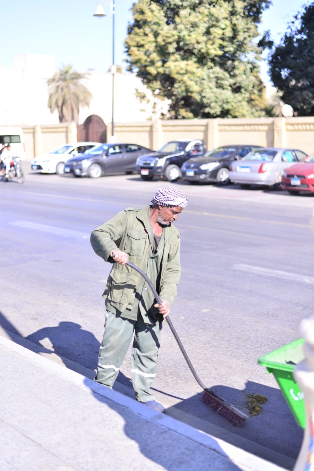 أعمال النظافة اليومية ورفع 8 طن مخلفات وتراكمات بالأقصر