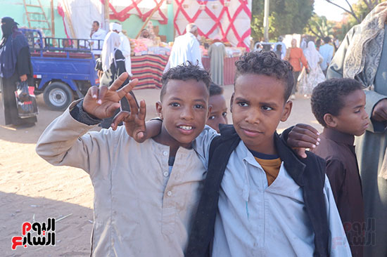 الأطفال-فى-المولد الأطفال-فى-المولد