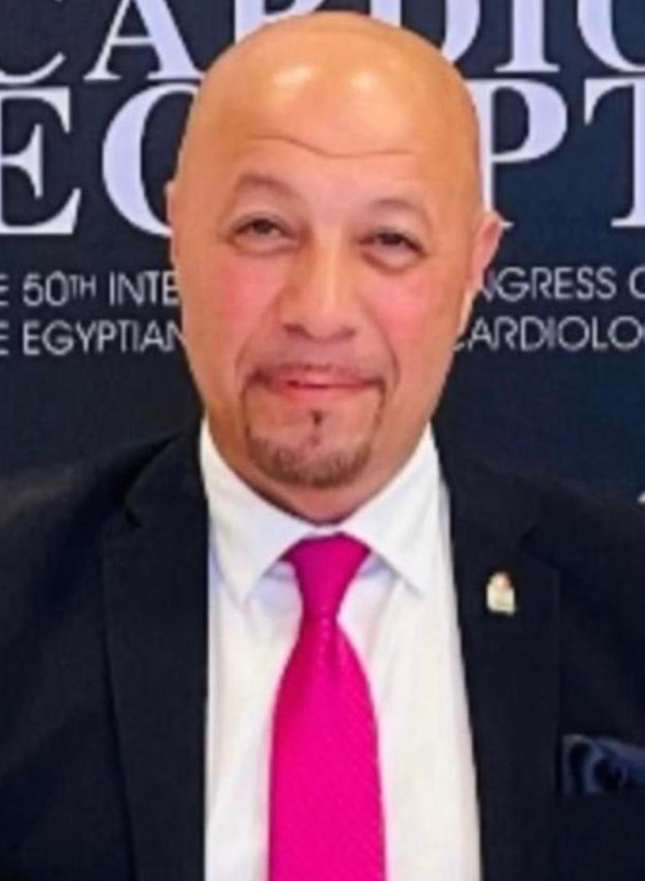 الدكتور هشام صلاح