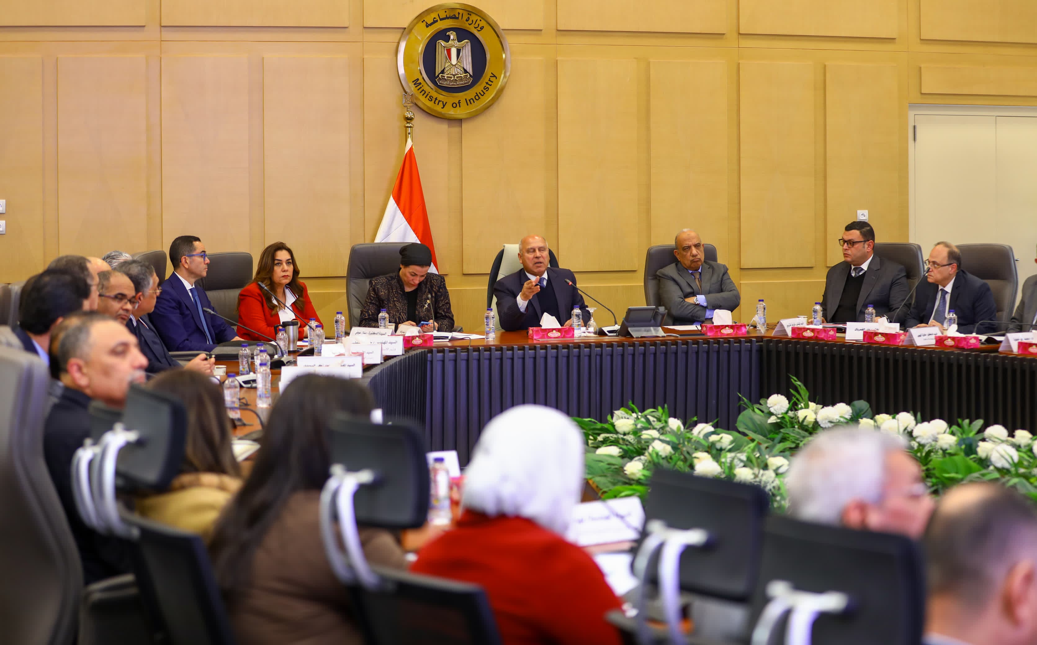 كامل الوزير يترأس الاجتماع الثامن عشر للمجموعة الوزارية للتنمية الصناعية (6)