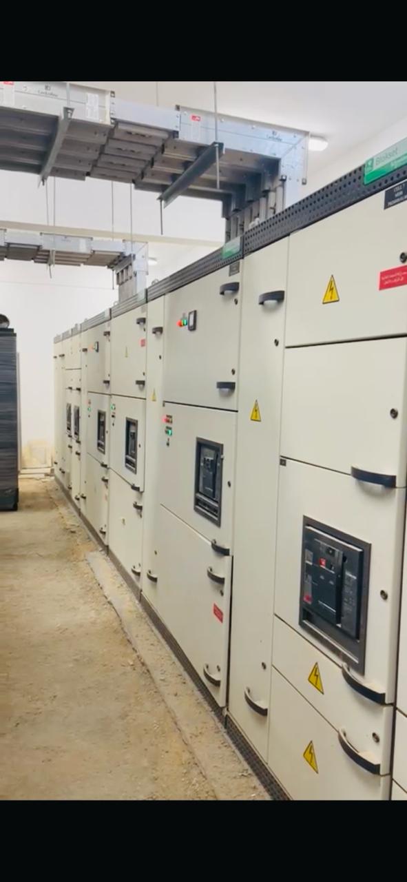 مثبت التيار للمستشفى الجامعى مثبت التيار للمستشفى الجامعى