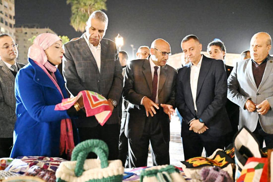 وزارة الثقافة تفتتح مهرجان أسوان الدولى للثقافة والفنون (1)