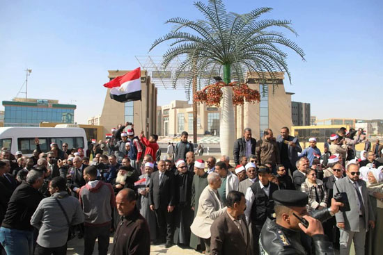 أهالى الوادى الجديد يدعمون الأشقاء بغزة (14)