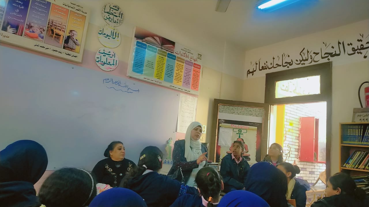 ندوات حول الإستغلال الإلكترونى للأطفال بمدارس الأقصر ندوات حول الإستغلال الإلكترونى للأطفال بمدارس الأقصر