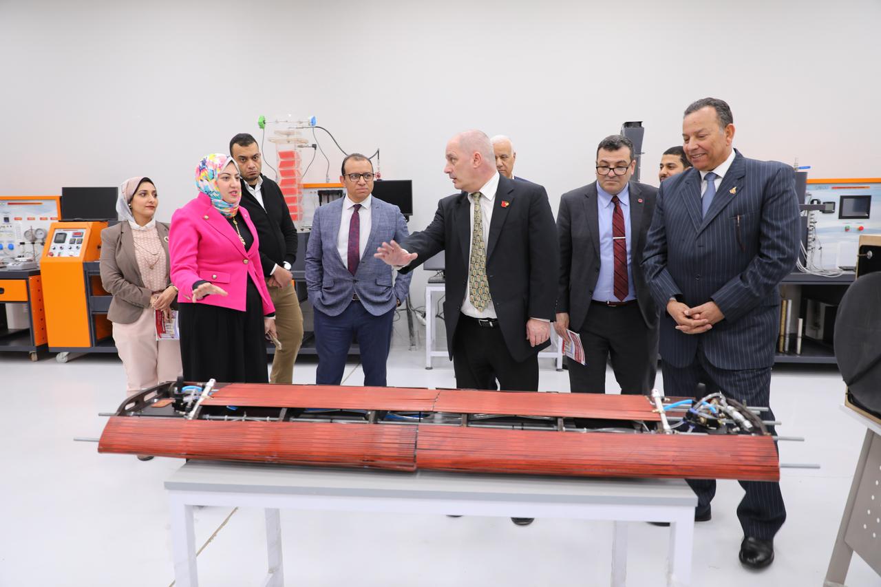 جانب من الجولة