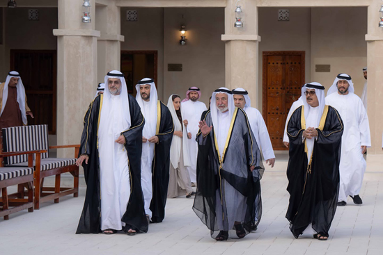 حاكم-الشارقة-يفتتح-الفعاليات حاكم-الشارقة-يفتتح-الفعاليات