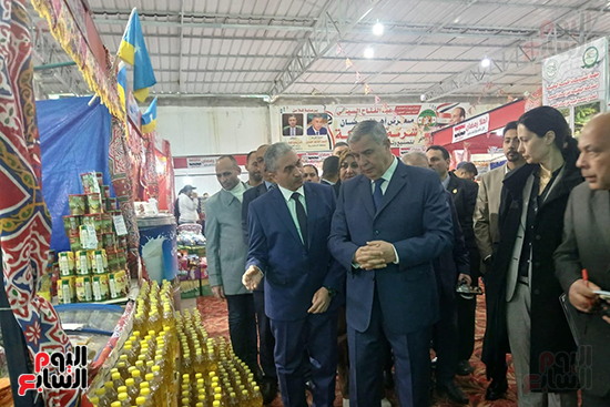 محافظ-الإسكندرية-يفتتح-معرض-أهلا-رمضان محافظ-الإسكندرية-يفتتح-معرض-أهلا-رمضان