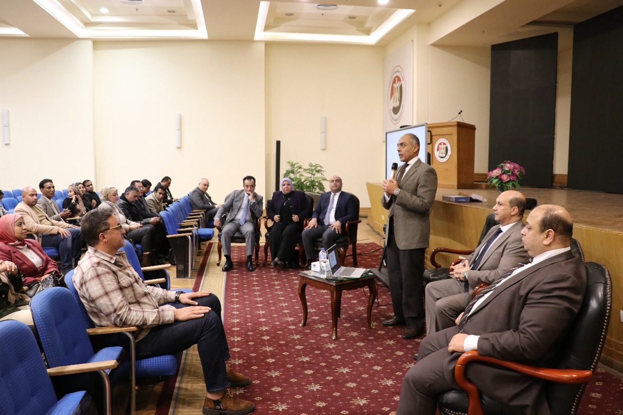 المستشار احمد بندارى رئيس الجهاز التنفيذى للهيئة الوطنية للانتخابات