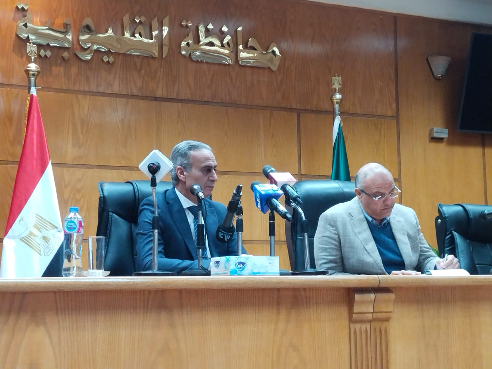 خلال اللقاء