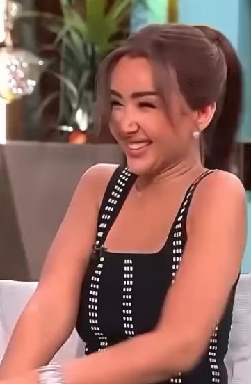 هنا الزاهد مع اسعاد يونس